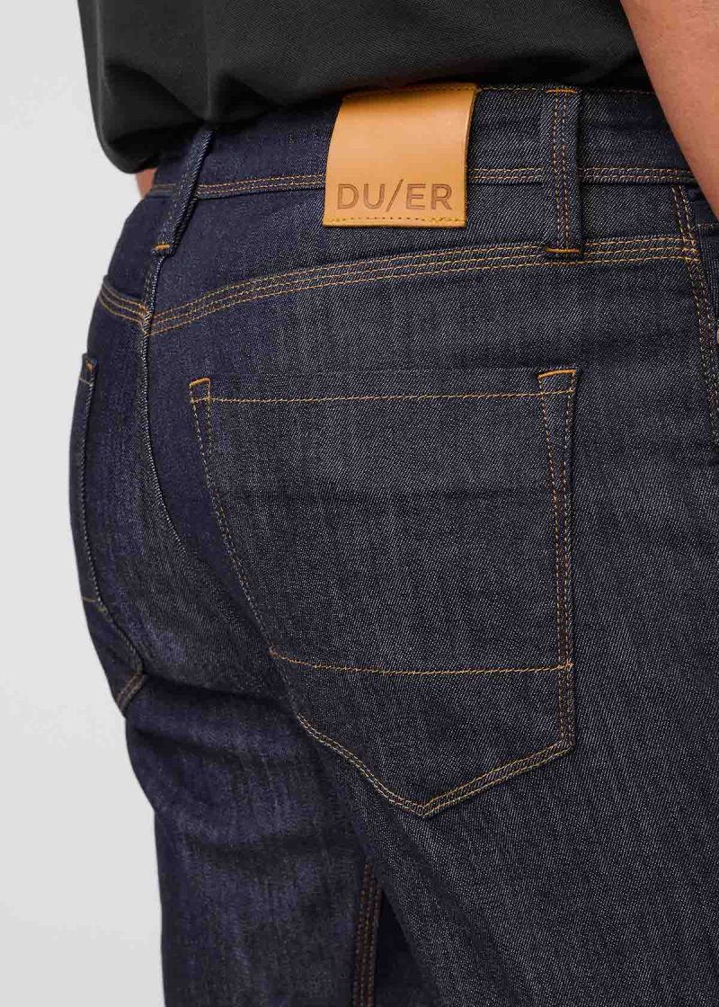 MFLR3002 Performance Denim Relaxed Taper Heritage Rinse 3943 Detail01 242963