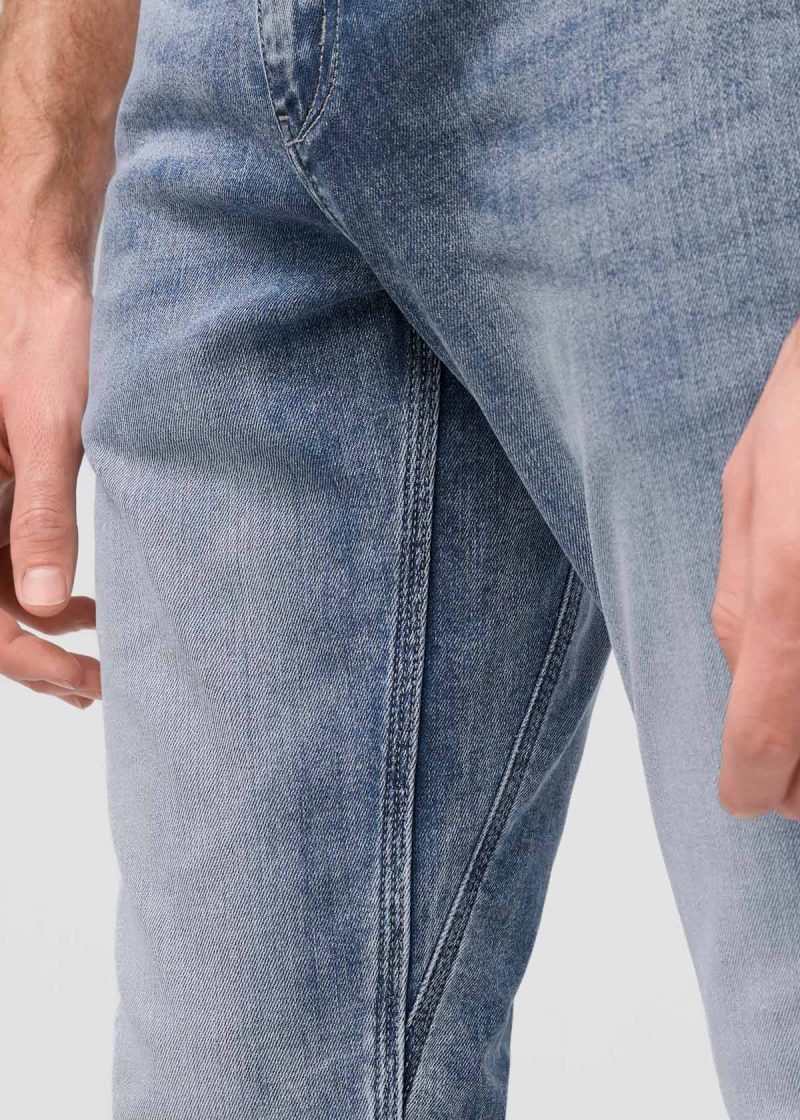 MFLS5117 Performance Denim Slim Fade 3309 Detail