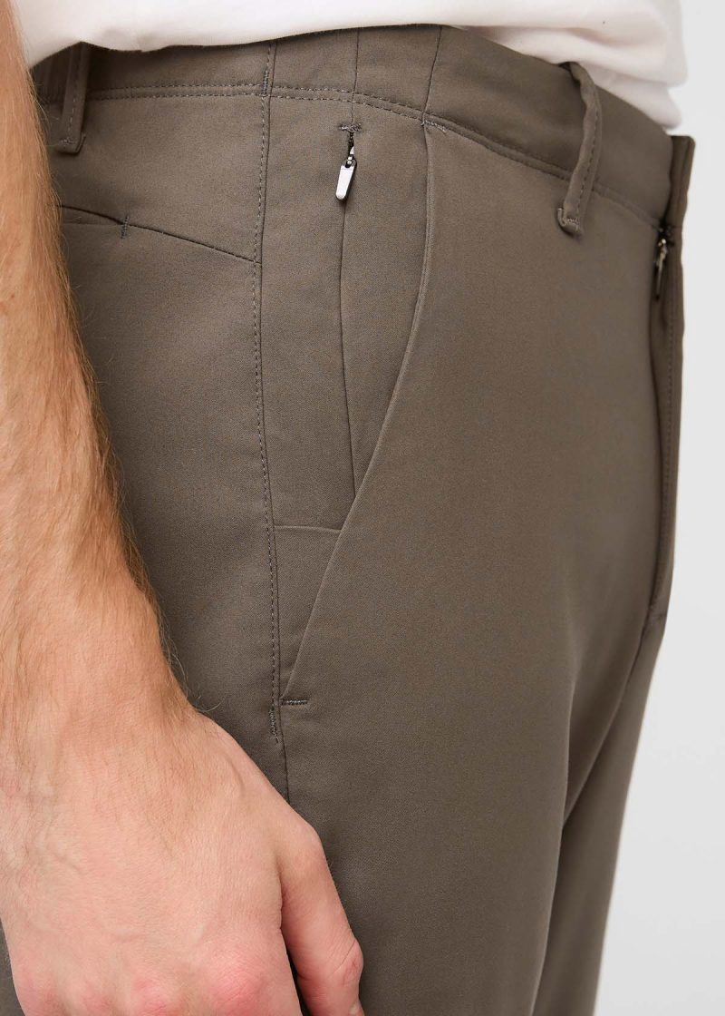 MPHS1922 NuStretch Flex Pant Thyme 4763 Detail 481227