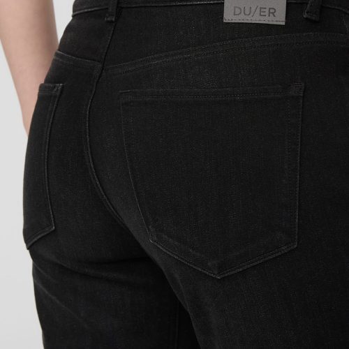 WFFR2312 Tech Fleec Denim Girlfriend Jean 1184 Detail