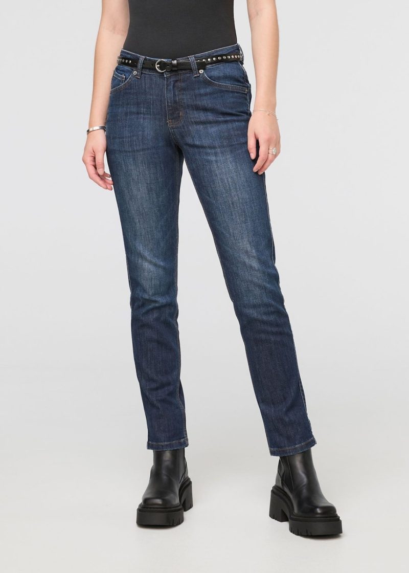 WFLR4012 Performance Denim Girlfriend Jean Heritage Blue Front 866359