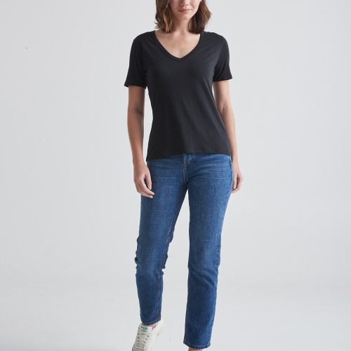 WTJR820 ONLY TEE V NECK BLACK FB